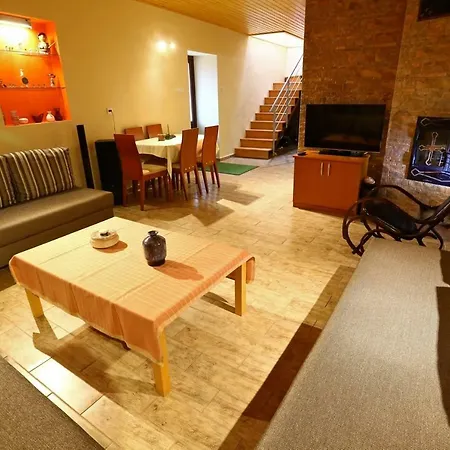Holiday home Tiszavirag Vendeghaz Tiszababolna