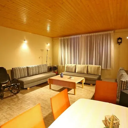 Tiszavirag Vendeghaz בית נופש Tiszabábolna