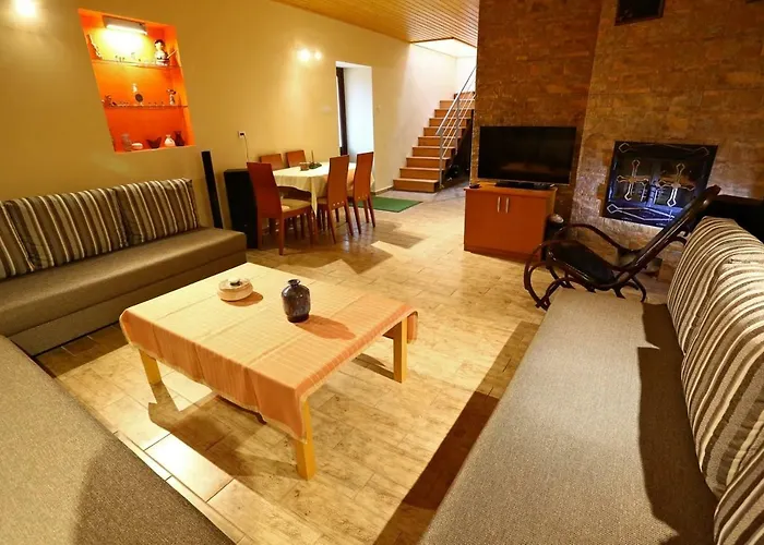 別荘 Tiszavirag Vendeghaz Tiszabábolna